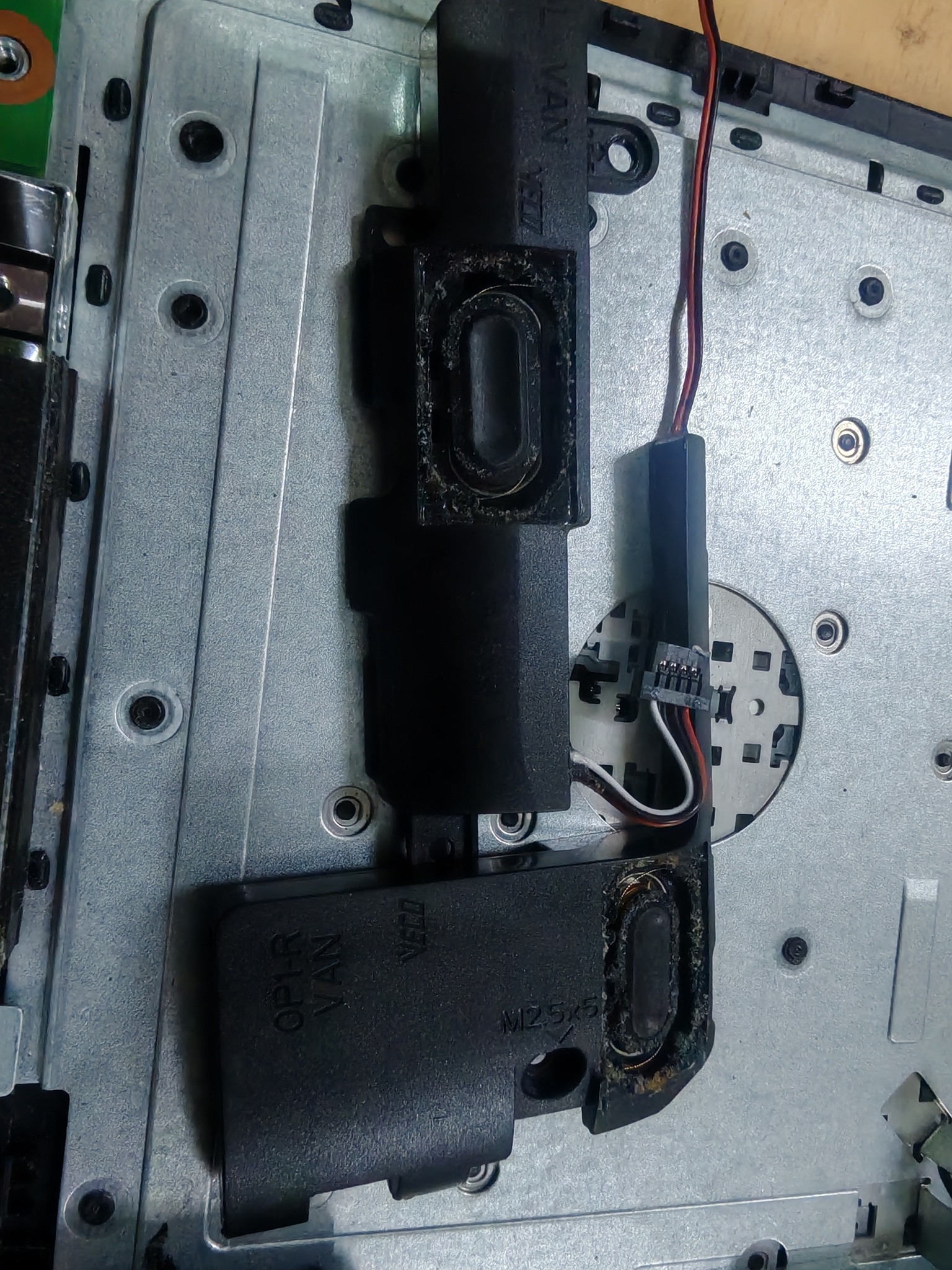 KLD5767 HP 14 Speaker – Customer travel from Serdang to Kulim Hi Tech, Kedah.